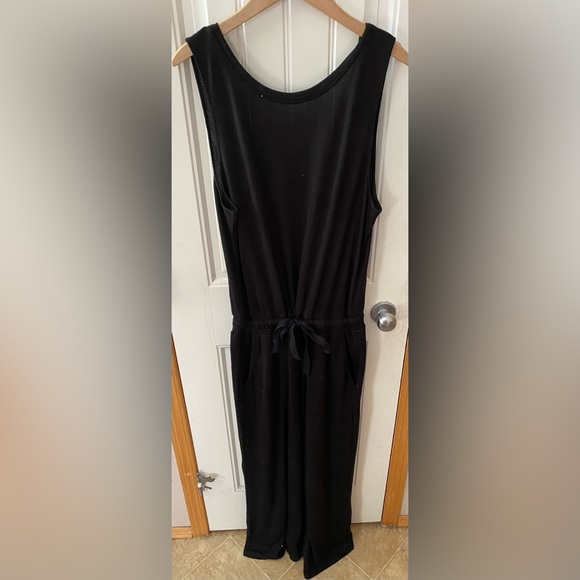 Aritzia Wilfred Free Black Jumpsuit ⭕️3/$15⭕️ - Picture 3 of 8